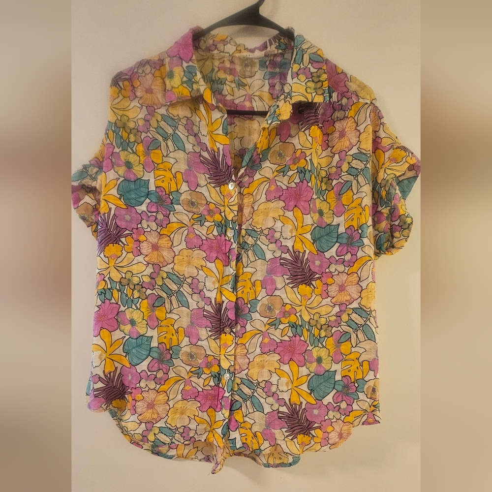 EUC! Jane and Delancey Floral Button Down Shirt - Large